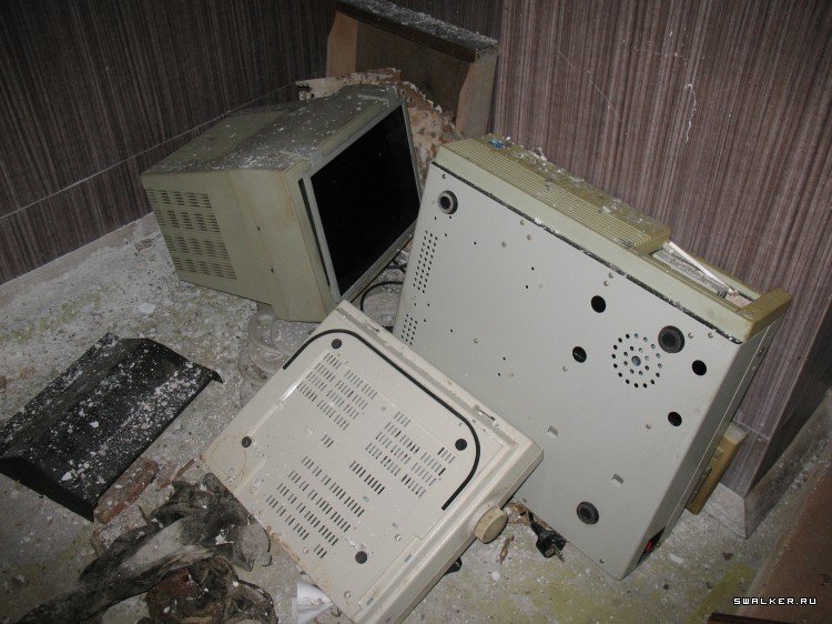 Заброшенное КБ, Ленинградская область